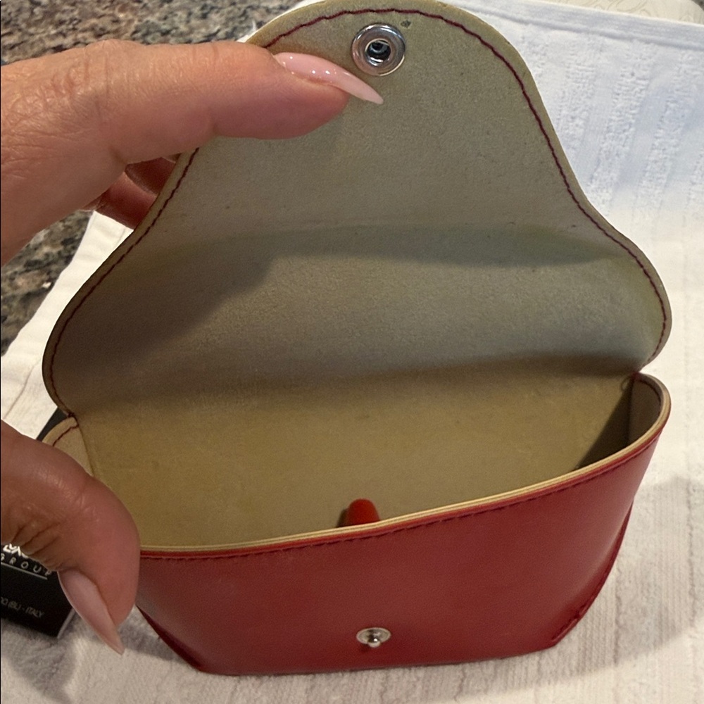 Ray-Ban Pink Frame Sunglasses with Red Case - Picture 10 of 13